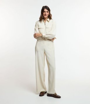 Macacão Wide Leg Em Viscose Com Bolsos E Cinto De Pu Bege