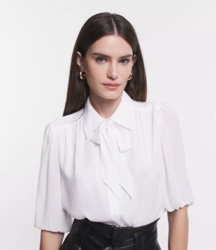 Blusa Em Chiffon Com Laço Na Gola E Manga Bufante Branco Neve