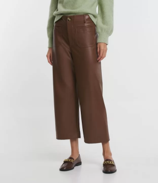 Calça Reta Em Material Sintético Com Bolsos Grandes Marrom