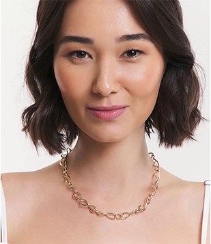 Colar Curto Em Metal Corrente Infinito Dourado