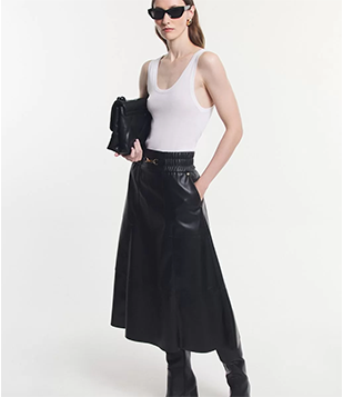 Saia Midi Em Material Sintético Com Elástico No Cós Preto