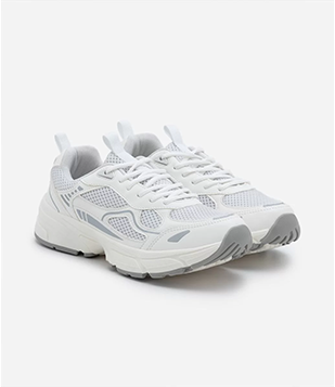 Tênis Jogging Em Material Sintético Com Detalhes Laterais Prata