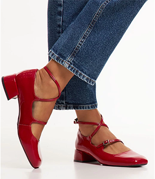 Sapato Boneca Envernizado Com Tiras E Fivelas Marrom