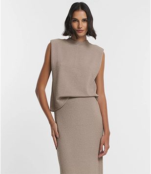 Blusa Sem Manga Em Viscose Com Ombreiras E Texturas Bege