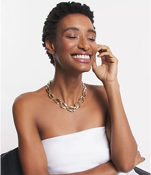 Colar Curto Em Metal Com Elos Irregulares Dourado