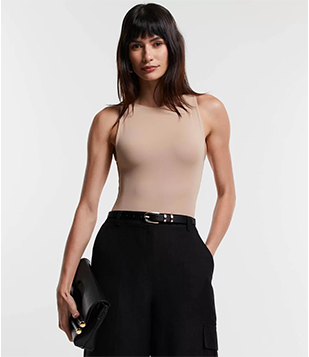 Body Básico Em Meia Malha Com Gola Halter Bege