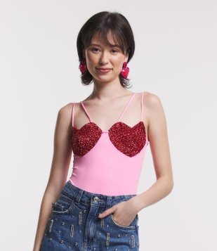 Body De Alcinha Em Meia Malha Com Busto De Coração Metalizado Rosa