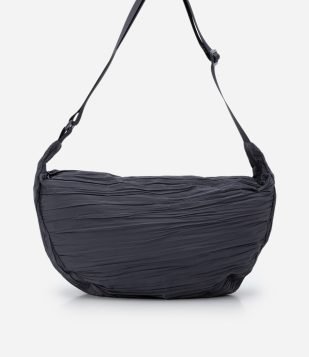 Bolsa Hobo Média com Alça Transversal Regulável Cinza