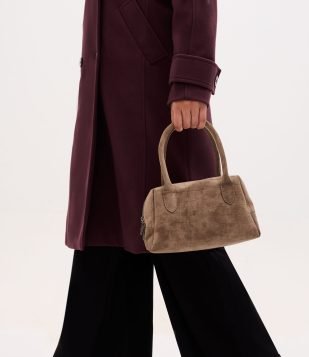 Bolsa Satchel Média em Suede com Textura Croco Bege