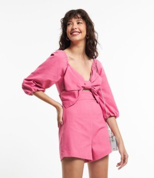 Macaquinho Em Linho Com Laço No Busto Rosa