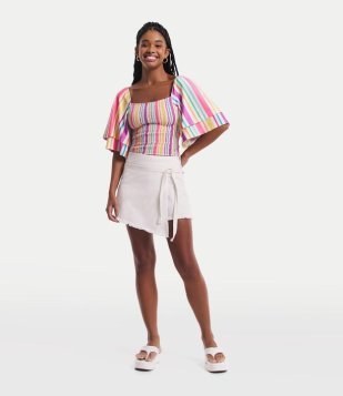 Short Saia Em Sarja Transpassada Com Amarração Bege