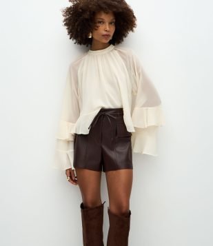 Short em PU com Cintinho para Amarração Marrom