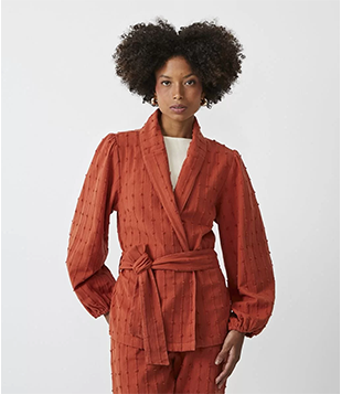 Kimono Curto Manga Longa Em Algodão Texturizado Com Faixa Vermelho Tijolo