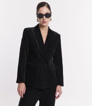 Blazer Em Veludo Com Gola Lapela E Detalhes Em Fio Metalizadoc Preto