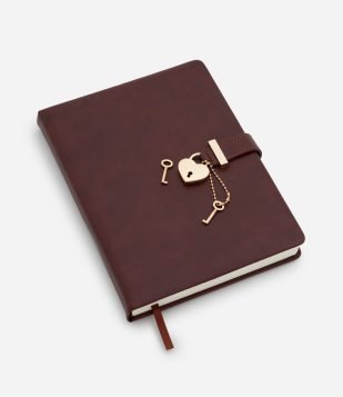 Caderno com Cadeado de Coração Marrom