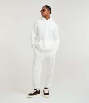 Calça Jogger em Moletom com Cós Elástico e Cordão Branco