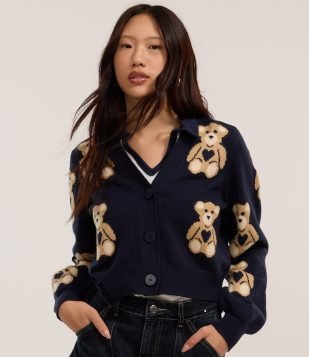 Cardigan Curto em Jacquard com Botões e Ursinhos em Repetição Azul Escuro
