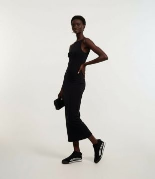 Vestido Midi com Alças Finas e Fenda Preto