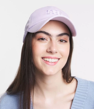 Boné Aba Curva Em Sarja Com Bordado 1999 Lilás