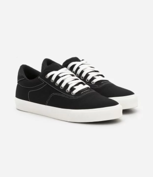 Tênis Street Vulcan Com Recortes E Costura Contrastante Preto