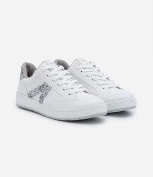 Tênis Cano Baixo Com Recortes Brilhosos Via Marte Branco/Prata