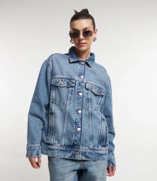 Jaqueta Oversized Em Jeans Com Bolsos E Recortes Azul