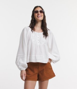 Blusa Bata Em Algodão Com Botões E Bordado Floral Branco