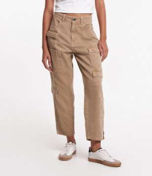 Calça Reta Cropped Em Jeans Com Bolsos Cargo Bege