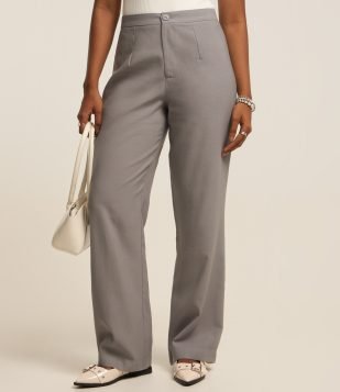 Calça Wide Leg em Alfaiataria com Botão Fosco Cinza