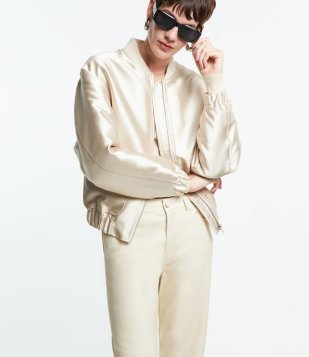 Jaqueta Bomber Em Tecido Acetinado Com Barra E Punhos Ajustados Off White