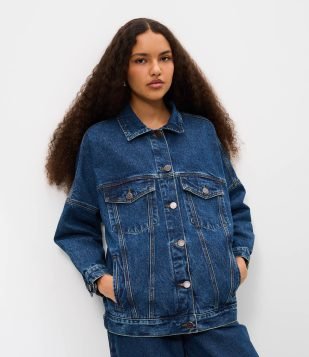 Jaqueta Oversized em Jeans com Bolsos e Botões Azul