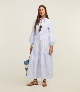 Vestido Evasê Midi em Tricoline Listrado com Estampa Folhagem Azul