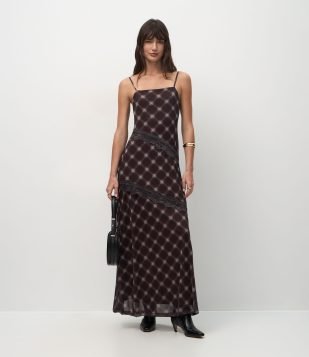 Vestido Longo em Tule com Estampa Xadrez Marrom
