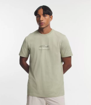 Camiseta Comfort Em Meia Malha Com Estampa Montanhas Verde