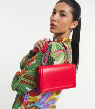 Bolsa Transversal Média Com Tampa E Alça De Corrente Vermelho