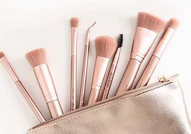 Saiba quais são os tipos pincéis de maquiagem que existem