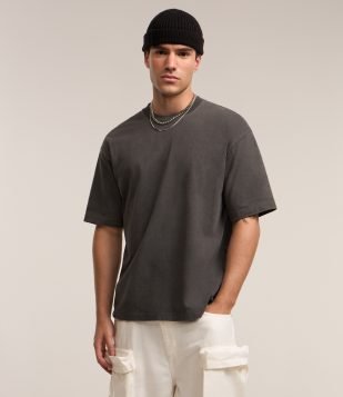 Camiseta Boxy em Algodão Estonada com Gola Alta Preto