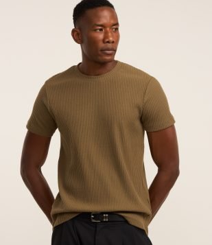 Camiseta em Ribana com Textura Aveludada Marrom