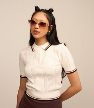 Blusa Polo em Tricô com Mix de Pontos e Listras Contrastantes Branco