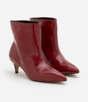 Bota Cano Baixo em PU com Bico e Salto Finos Vermelho