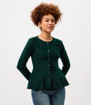 Casaco em Tricô com Abotoamento Frontal e Barra Peplum Verde