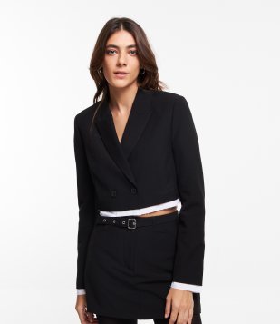 Blazer Cropped em Alfaiataria com Detalhe Contrastante Preto
