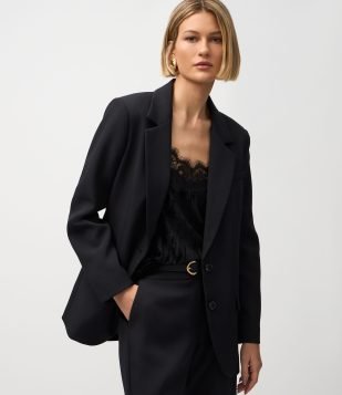 Blazer Regular em Alfaiataria com Botões e Bolsos Frontais Preto