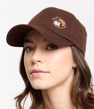 Boné Aba Curva em Sarja com Bordado Cafézinho Marrom