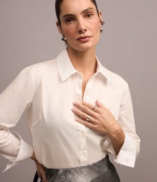 Camisa Manga Longa em Tricoline com Punho Largo Off White