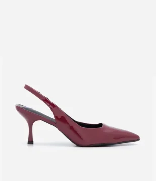 Sapato Scarpin Slingback com Salto Fino Vermelho Vinho