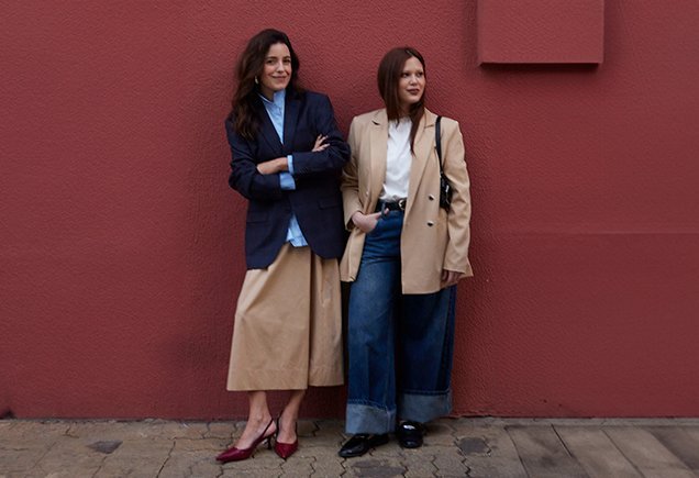 Pam Barja e Vic Yamagata mostram as peças da nova coleção da Renner