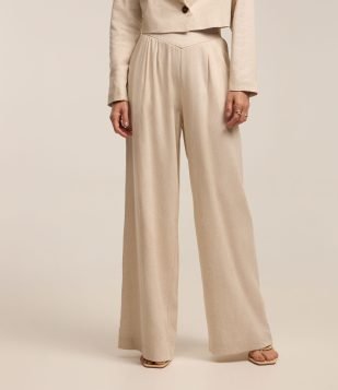 Calça Pantalona em Viscolinho com Zíper Lateral e Pregas Off White