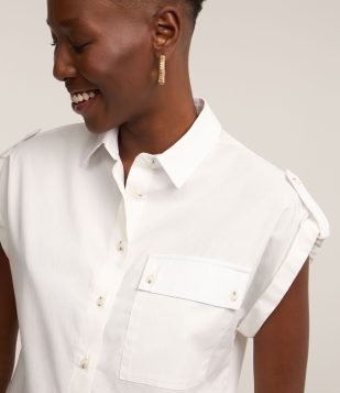 Camisa em Tricoline com Abotoamento e Bolsinho no Peito Branco Neve