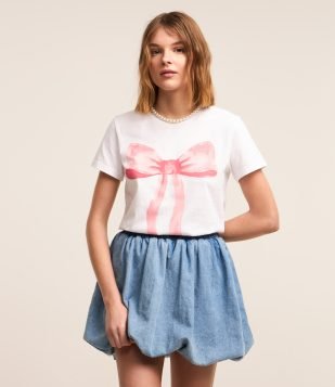 Camiseta em Algodão Estampa Laço Branco
